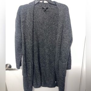 Women’s Forever 21 Cardigan Sweater (M)